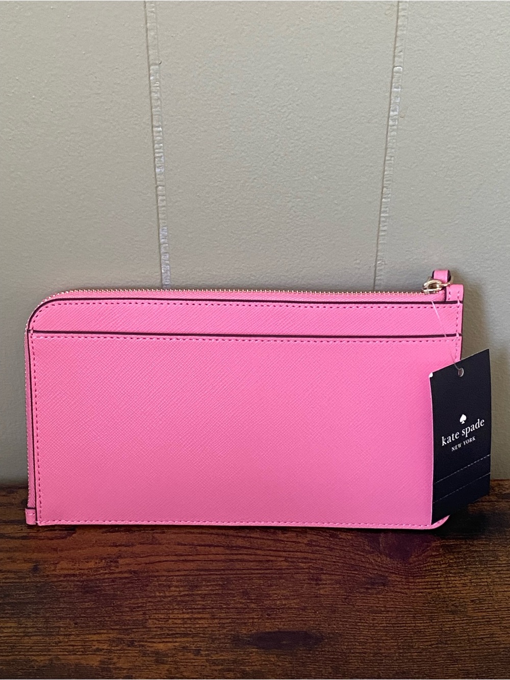 Kate Spade Hot Pink Zip Wristlet NWT - Picture 6 of 7